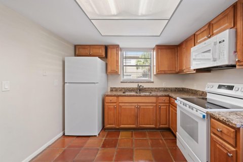 Appartement à louer à West Palm Beach, Floride: 2 chambres, 78.97 m2 № 2378747 - photo 5