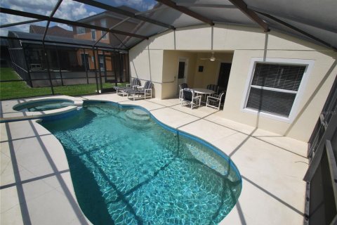 Casa en alquiler en Davenport, Florida, 4 dormitorios, 137.22 m2 № 2197950 - foto 4