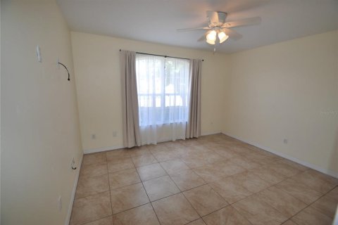 Casa en alquiler en Davenport, Florida, 4 dormitorios, 137.22 m2 № 2197950 - foto 16