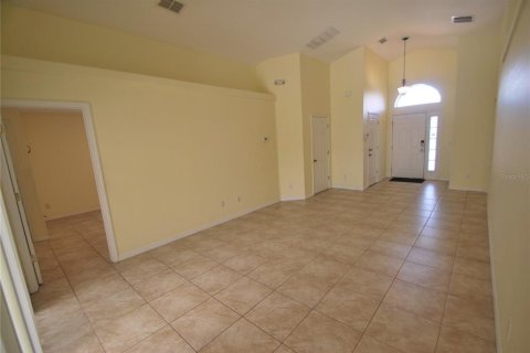 Casa en alquiler en Davenport, Florida, 4 dormitorios, 137.22 m2 № 2197950 - foto 6