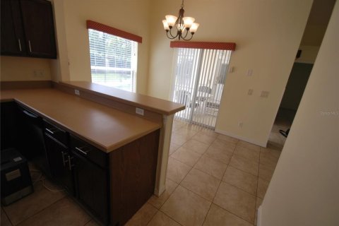 Casa en alquiler en Davenport, Florida, 4 dormitorios, 137.22 m2 № 2197950 - foto 25