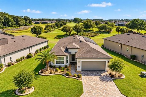 Villa ou maison à vendre à Ocala, Floride: 2 chambres, 190.36 m2 № 2408168 - photo 2