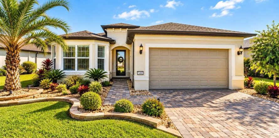 Villa ou maison à Ocala, Floride 2 chambres, 190.36 m2 № 2408168