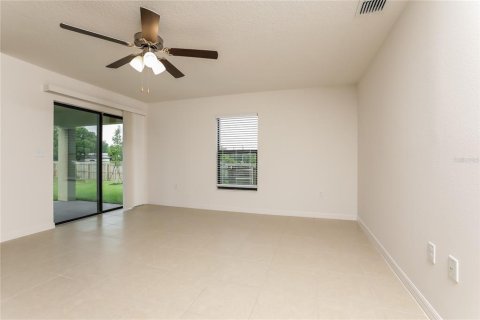 Casa en alquiler en Leesburg, Florida, 5 dormitorios, 184.32 m2 № 1905081 - foto 2