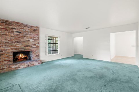 House in Tampa, Florida 4 bedrooms, 187.38 sq.m. № 2118024 - photo 9