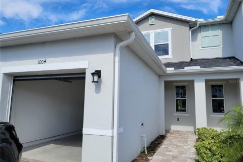 Adosado en alquiler en Kissimmee, Florida, 4 dormitorios, 155.33 m2 № 1895198 - foto 1