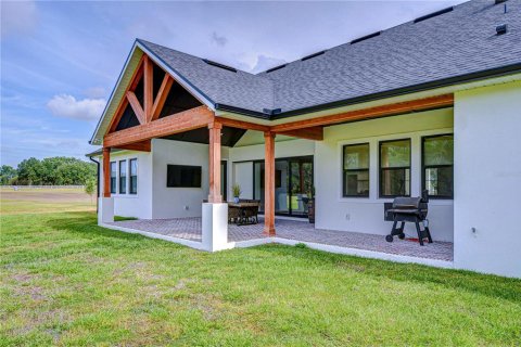 House in Fish Hawk, Florida 3 bedrooms, 311.32 sq.m. № 2230978 - photo 4