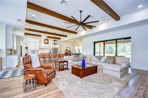 House in Fish Hawk, Florida 3 bedrooms, 311.32 sq.m. № 2230978 - photo 11