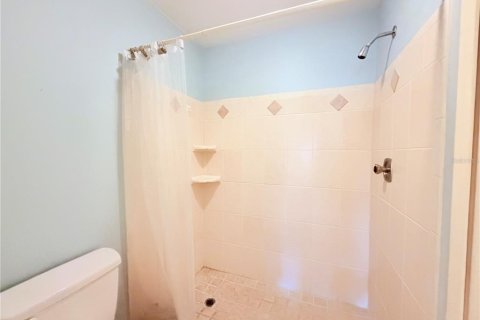 Townhouse in Casselberry, Florida 2 bedrooms, 109.53 sq.m. № 2226414 - photo 16