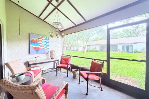 Townhouse in Casselberry, Florida 2 bedrooms, 109.53 sq.m. № 2226414 - photo 21