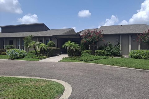 Townhouse in Casselberry, Florida 2 bedrooms, 109.53 sq.m. № 2226414 - photo 24