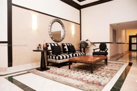 Condominio en venta en Aventura, Florida, 3 dormitorios, 169.08 m2 № 1836353 - foto 18