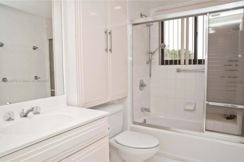 Condominio en venta en Aventura, Florida, 3 dormitorios, 169.08 m2 № 1836353 - foto 11