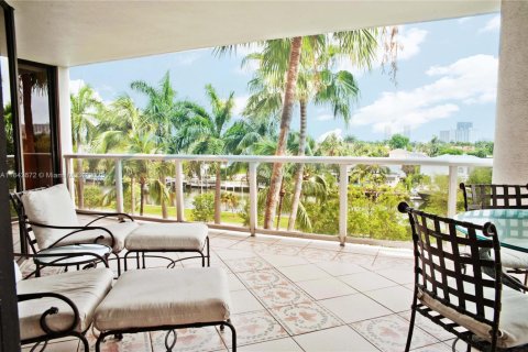 Condominio en venta en Aventura, Florida, 3 dormitorios, 169.08 m2 № 1836353 - foto 26