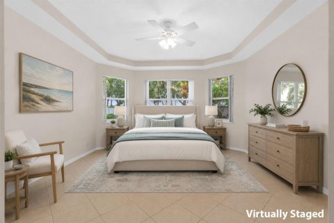 House in Lake Worth, Florida 3 bedrooms, 231.05 sq.m. № 2190349 - photo 4
