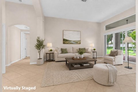 House in Lake Worth, Florida 3 bedrooms, 231.05 sq.m. № 2190349 - photo 2
