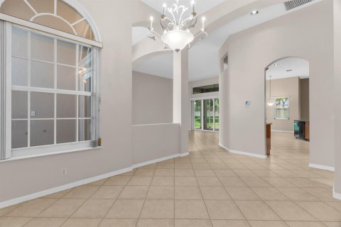 House in Lake Worth, Florida 3 bedrooms, 231.05 sq.m. № 2190349 - photo 22