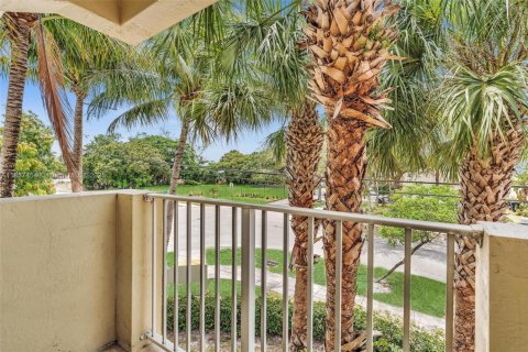 Immobilier commercial à vendre à Fort Lauderdale, Floride № 2036557 - photo 17