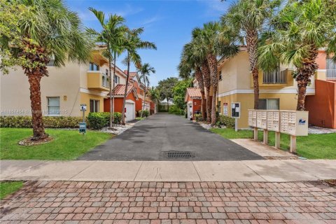 Immobilier commercial à vendre à Fort Lauderdale, Floride № 2036557 - photo 26