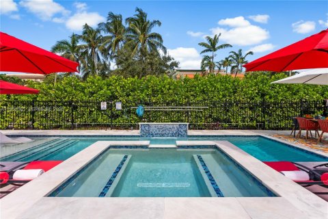 Villa ou maison à louer à Fort Lauderdale, Floride: 4 chambres, 187.01 m2 № 2153178 - photo 6
