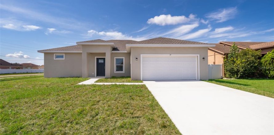Casa en Kissimmee, Florida 4 dormitorios, 167.04 m2 № 1829423