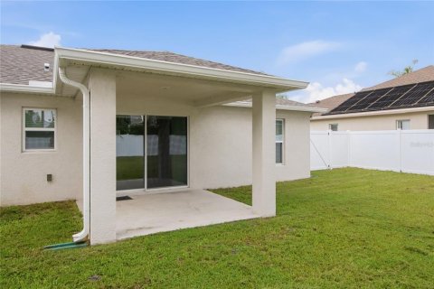 House in Palm Coast, Florida 3 bedrooms, 139.35 sq.m. № 2350155 - photo 29