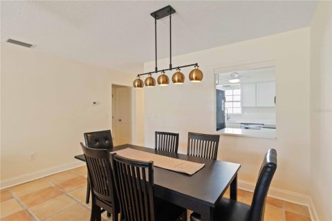 Condo in Bradenton, Florida, 2 bedrooms  № 1899041 - photo 14
