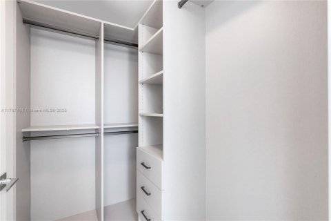 Condominio en venta en Sunrise, Florida, 2 dormitorios, 93.18 m2 № 1985509 - foto 21