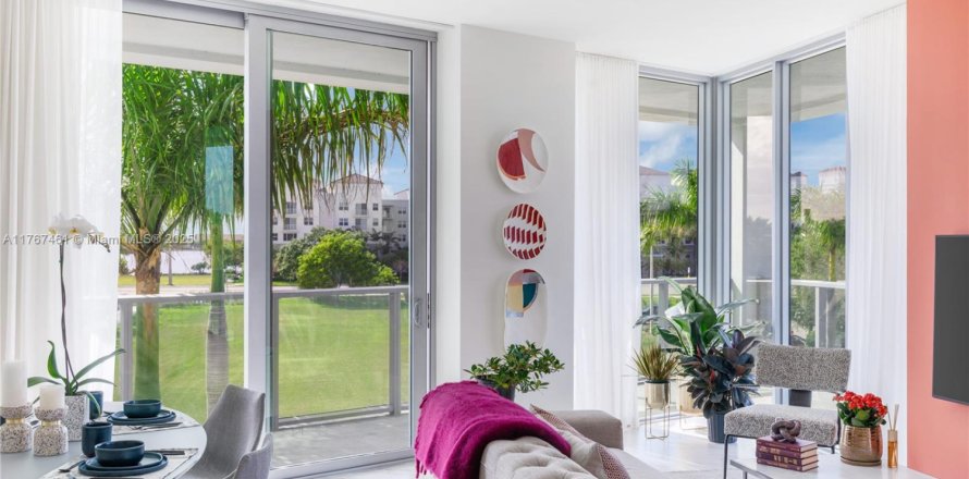 Condominio en Sunrise, Florida, 2 dormitorios № 1985509