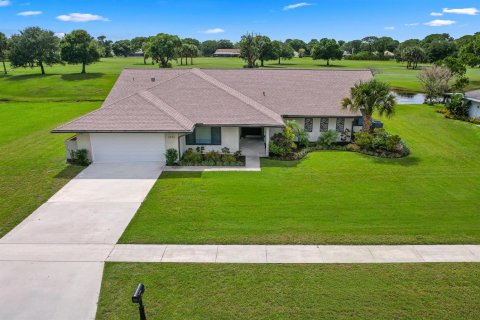 Casa en venta en Port St. Lucie, Florida, 3 dormitorios, 236.06 m2 № 2087485 - foto 5