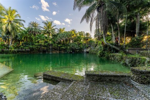 Land in Miami, Florida № 1963936 - photo 17