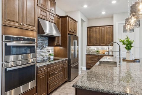 Villa ou maison à vendre à Poinciana, Floride: 3 chambres, 214.6 m2 № 2391134 - photo 21