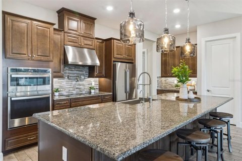 Villa ou maison à vendre à Poinciana, Floride: 3 chambres, 214.6 m2 № 2391134 - photo 20