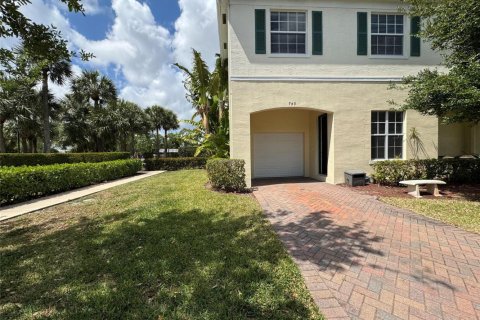 Townhouse in Pompano Beach, Florida 3 bedrooms, 189.15 sq.m. № 2271411