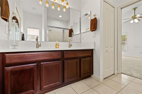 House in Land O' Lakes, Florida 2 bedrooms, 144.46 sq.m. № 2157738 - photo 23