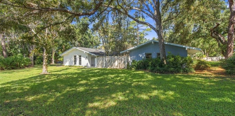 Villa ou maison à Clearwater, Floride 4 chambres, 216.09 m2 № 2431681