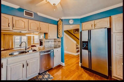 Touwnhouse à vendre à South Pasadena, Floride: 2 chambres, 139.35 m2 № 1523009 - photo 13