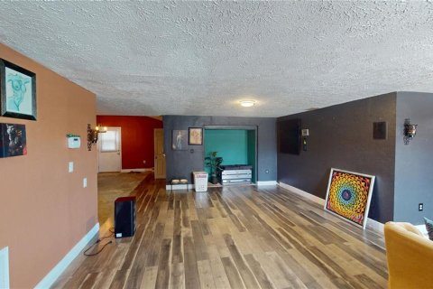 Casa en venta en Port Richey, Florida, 3 dormitorios, 144.56 m2 № 1740342 - foto 7