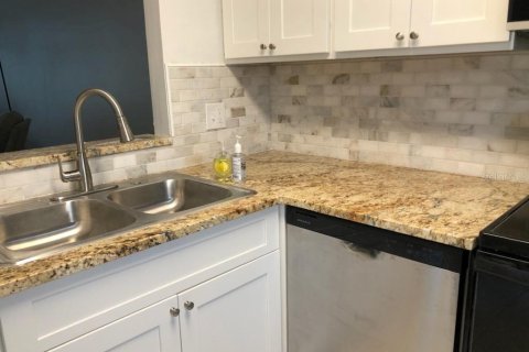 Copropriété à vendre à Seminole, Floride: 2 chambres, 74.79 m2 № 1778367 - photo 6