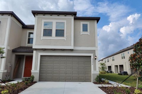 Townhouse in Wesley Chapel, Florida 3 bedrooms, 167.87 sq.m. № 2388249