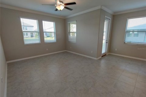 Townhouse in Wesley Chapel, Florida 3 bedrooms, 167.87 sq.m. № 2388249 - photo 10