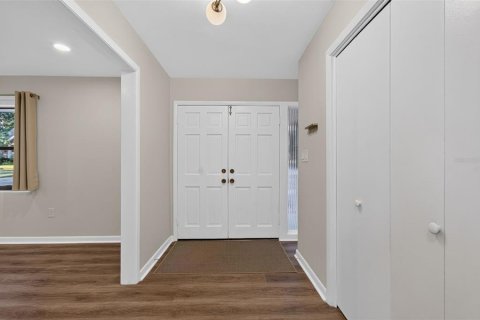 House in Gainesville, Florida 4 bedrooms, 194.91 sq.m. № 2431938 - photo 3