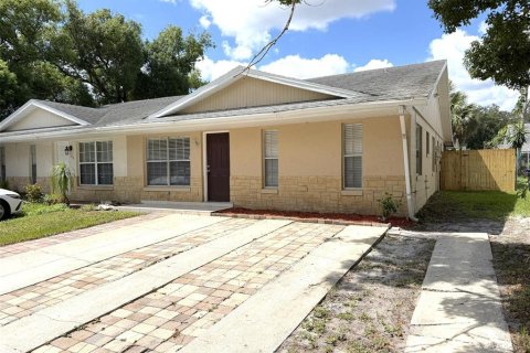 Duplex in Orlando, Florida 3 bedrooms, 114.46 sq.m. № 2369617