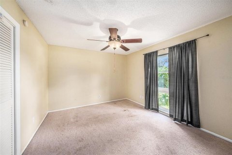 House in Seffner, Florida 3 bedrooms, 201.23 sq.m. № 1901931 - photo 12
