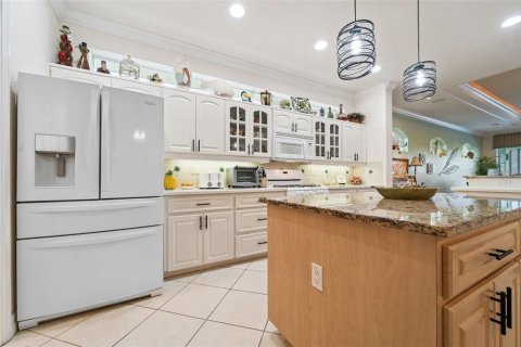Купить виллу или дом в Бруксвилл, Флорида 3 комнаты, 214.33м2, № 1853443 - фото 8