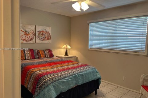 Condominio en venta en Hollywood, Florida, 2 dormitorios, 92.16 m2 № 2042399 - foto 26