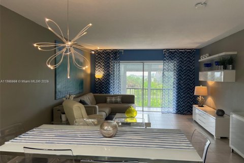 Condominio en venta en Hollywood, Florida, 2 dormitorios, 92.16 m2 № 2042399 - foto 14