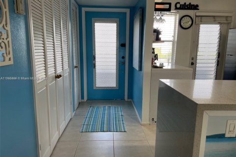 Condominio en venta en Hollywood, Florida, 2 dormitorios, 92.16 m2 № 2042399 - foto 10