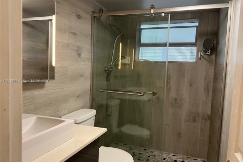 Condominio en venta en Hollywood, Florida, 2 dormitorios, 92.16 m2 № 2042399 - foto 24