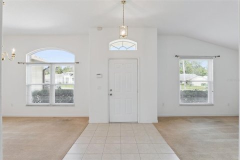 House in Deltona, Florida 4 bedrooms, 196.21 sq.m. № 2394226 - photo 6
